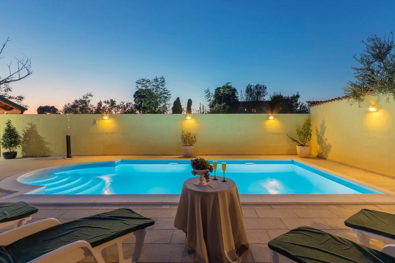 Villa Monique Vodnjan Extérieur photo